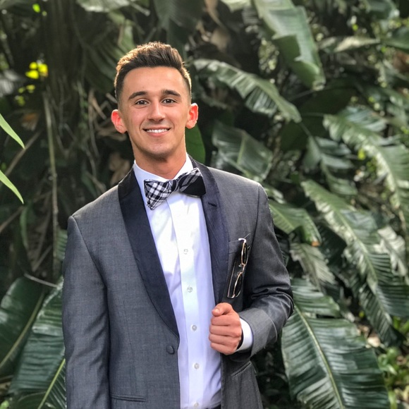 Meet your Posher, Greg - Picture 2 of 2